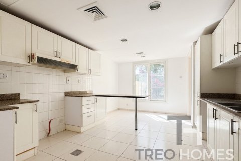 Adosado en The Springs, Dubai, 3 dormitorios, 254 m², № 16304 - foto 4