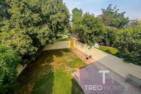 Adosado en The Springs, Dubai, 3 dormitorios, 254 m², № 16304 - foto 2