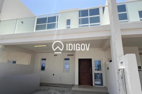 Adosado en Dubai, 3 dormitorios, 222.41 m², № 121093 - foto 1