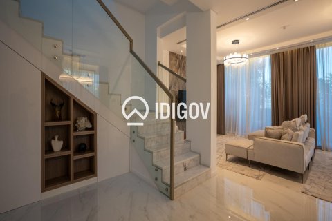 Villa en Jumeirah Park, Dubai, 4 dormitorios, 226.4 m², № 121094 - foto 9