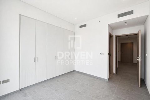 Apartment in Business Bay, Dubai 3 bedrooms, 179.49 sq.m. № 135549 - photo 10