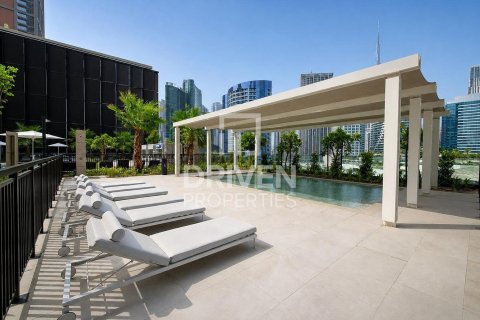 Apartment in Business Bay, Dubai 3 bedrooms, 179.49 sq.m. № 135549 - photo 26
