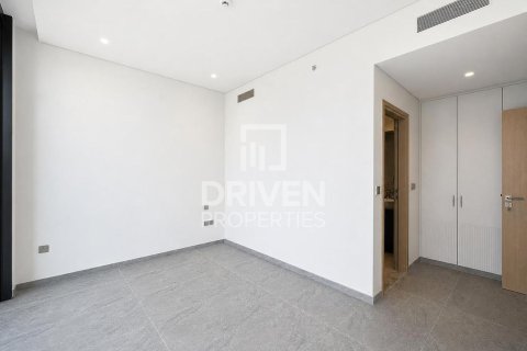 Apartment in Business Bay, Dubai 3 bedrooms, 179.49 sq.m. № 135549 - photo 7