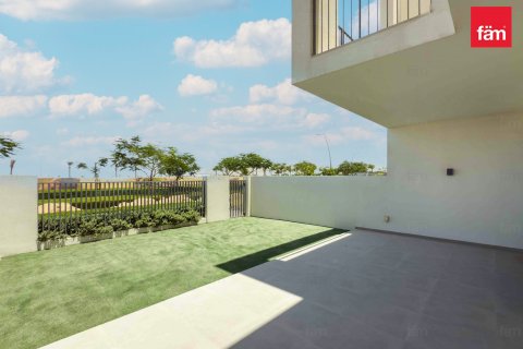 Townhouse in Dubai 3 bedrooms, 174 sq.m. № 9503 - photo 22