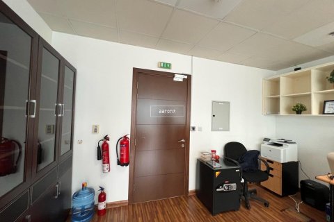 Office in Business Bay, Dubai 48.5 sq.m. № 48096 - photo 5