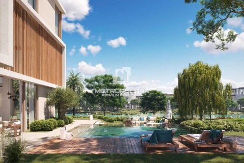 Villa in Dubai Land, Dubai 5 bedrooms, 529 sq.m. № 15978 - photo 4