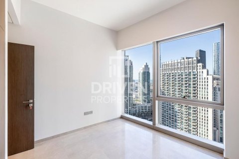 Appartement à Opera District, Downtown Dubai (Downtown Burj Dubai), Dubai, 2 chambres, 118.08 m², № 136723 - photo 4