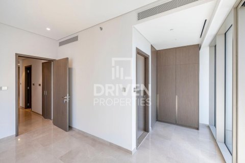Appartement à Opera District, Downtown Dubai (Downtown Burj Dubai), Dubai, 2 chambres, 118.08 m², № 136723 - photo 8