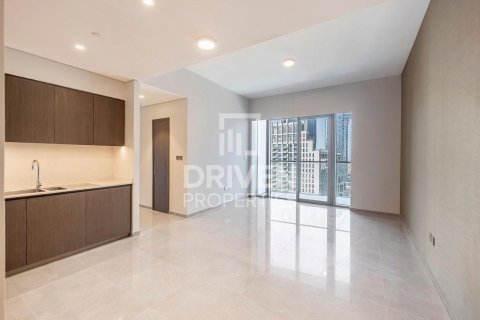 Appartement à Opera District, Downtown Dubai (Downtown Burj Dubai), Dubai, 2 chambres, 118.08 m², № 136723 - photo 2