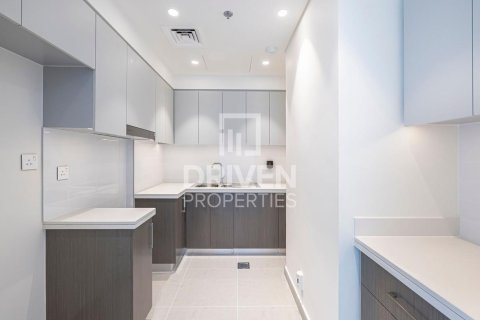 Appartement à Forte, Downtown Dubai (Downtown Burj Dubai), Dubai, 2 chambres, 101.08 m², № 136724 - photo 4