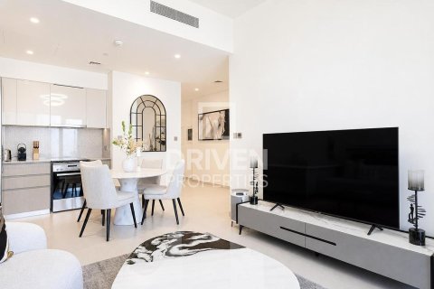 Apartment in Burj Royale, Downtown Dubai (Downtown Burj Dubai), Dubai 2 bedrooms, 86.86 sq.m. № 136718 - photo 6