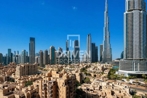 Apartment in Burj Royale, Downtown Dubai (Downtown Burj Dubai), Dubai 2 bedrooms, 86.86 sq.m. № 136718 - photo 24