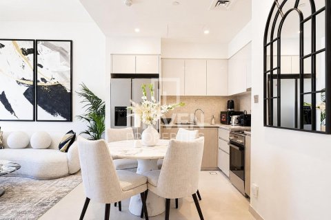 Apartment in Burj Royale, Downtown Dubai (Downtown Burj Dubai), Dubai 2 bedrooms, 86.86 sq.m. № 136718 - photo 7