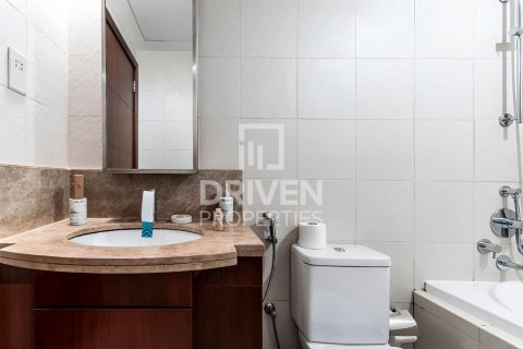 Apartment in Standpoint Towers, Downtown Dubai (Downtown Burj Dubai), Dubai 1 bedroom, 76.83 sq.m. № 136721 - photo 10
