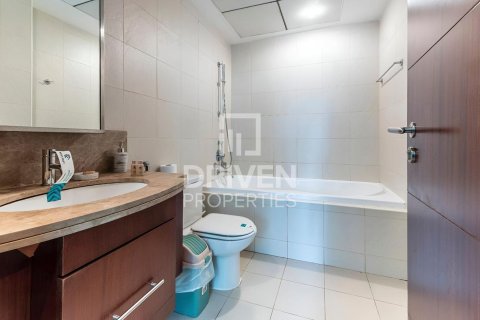 Apartment in Standpoint Towers, Downtown Dubai (Downtown Burj Dubai), Dubai 1 bedroom, 76.83 sq.m. № 136721 - photo 11