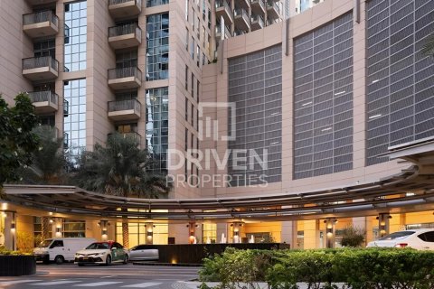 Apartment in Standpoint Towers, Downtown Dubai (Downtown Burj Dubai), Dubai 1 bedroom, 76.83 sq.m. № 136721 - photo 13