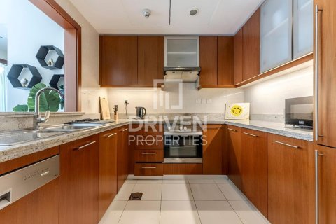 Apartment in Standpoint Towers, Downtown Dubai (Downtown Burj Dubai), Dubai 1 bedroom, 76.83 sq.m. № 136721 - photo 3