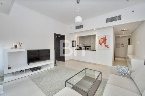 Apartment in Dubai Marina, Dubai 1 bedroom, 77 sq.m. № 56201 - photo 9