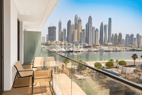 Appartement à EMAAR Beachfront, Dubai Harbour, Dubai, 1 chambre, 79 m², № 56204 - photo 1