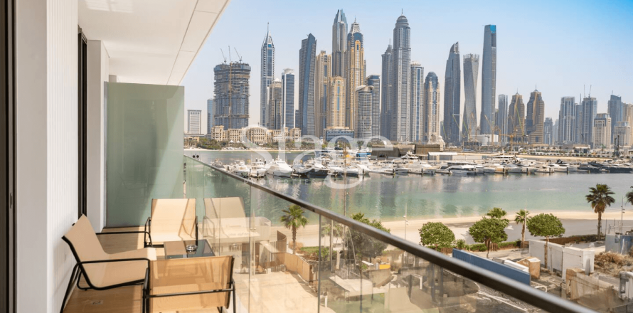 Appartement à EMAAR Beachfront, Dubai Harbour, Dubai, 1 chambre, 79 m², № 56204