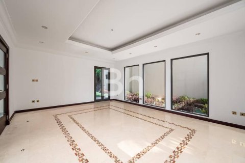 Villa in Palm Jumeirah, Dubai 4 bedrooms, 623 sq.m. № 56203 - photo 11