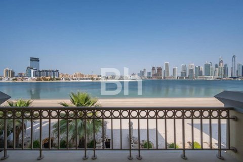 Villa in Palm Jumeirah, Dubai 4 bedrooms, 623 sq.m. № 56203 - photo 18