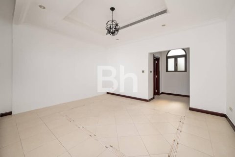 Villa in Palm Jumeirah, Dubai 4 bedrooms, 623 sq.m. № 56203 - photo 10