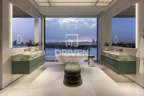 Apartment in The Crescent, Palm Jumeirah, Dubai 2 bedrooms, 197.79 sq.m. № 127432 - photo 17