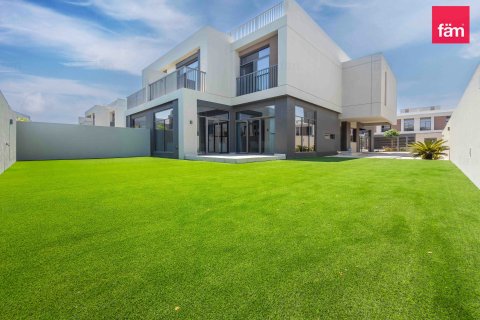 Вилла в Дубае, 4 спальни, 352.4м², № 110939