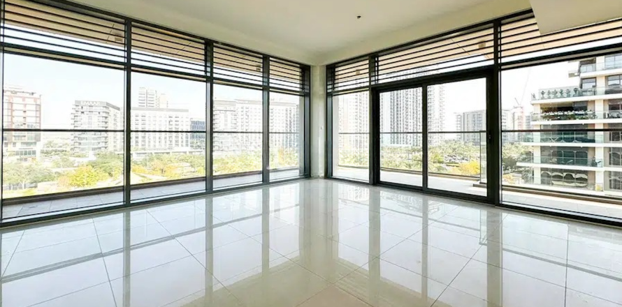 Appartement à Dubai, 2 chambres, 147 m², № 5512