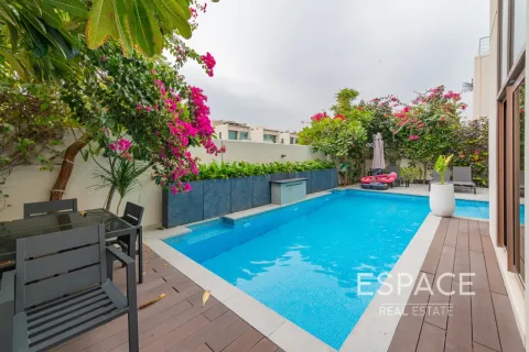 Villa à Meydan Gated Community, Dubai, 6 chambres, 598 m², № 122387 - photo 2