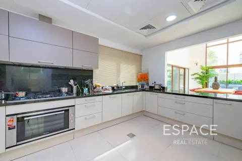 Villa à Meydan Gated Community, Dubai, 6 chambres, 598 m², № 122387 - photo 10