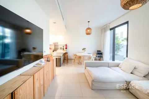 Villa en Dubai Hills Estate, Dubai, 4 dormitorios, 229 m², № 122391 - foto 4