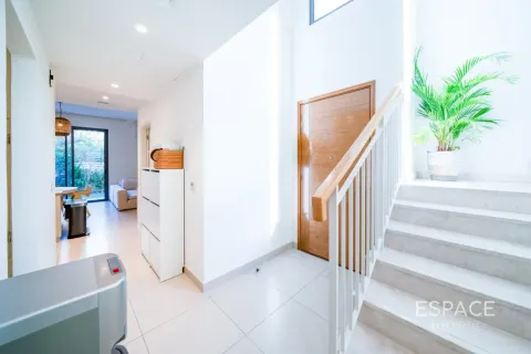 Villa en Dubai Hills Estate, Dubai, 4 dormitorios, 229 m², № 122391 - foto 11