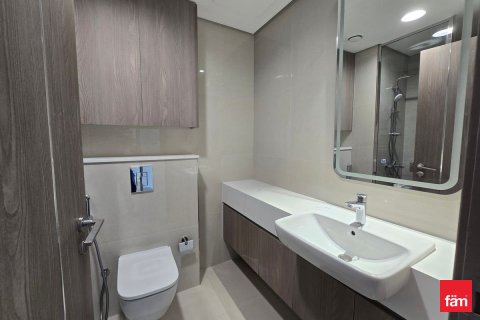 Снять в аренду квартиру в Дубае: 2 спальни, 111.7м², № 96223 - фото 22