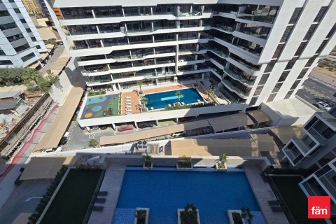 Снять в аренду квартиру в Дубае: 2 спальни, 111.7м², № 96223 - фото 20