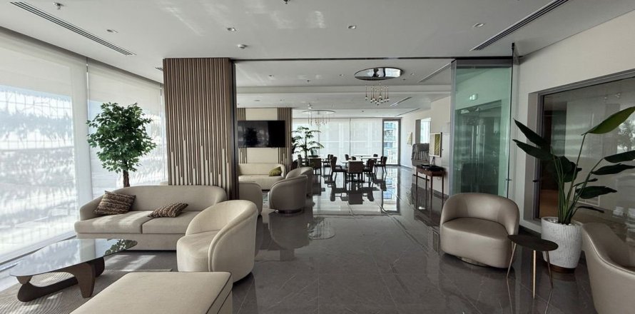 Apartment in Dubai 1 bedroom, 86.9 sq.m. № 24662