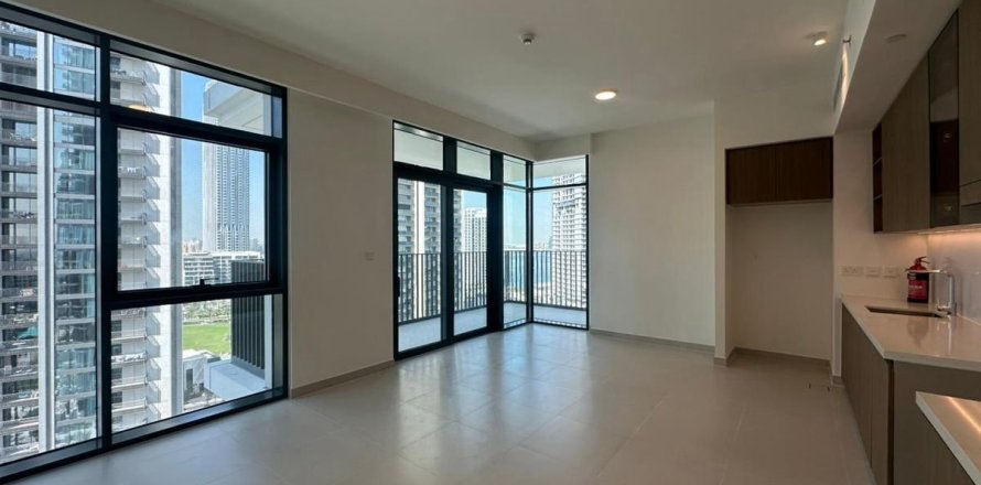 Apartment in Dubai 2 bedrooms, 104.3 sq.m. № 110205