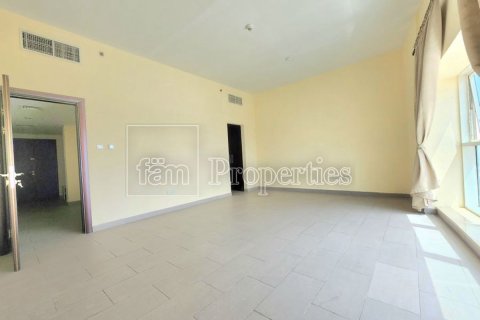 Appartement à Dubai Sports City, Dubai, 3 chambres, 238.5 m², № 77081 - photo 17