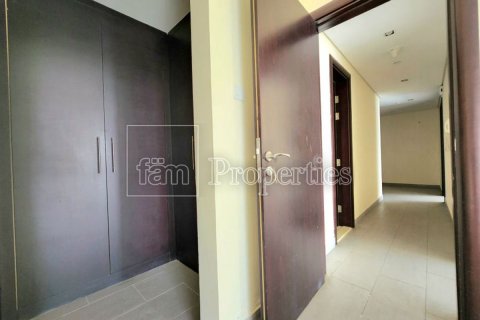 Appartement à Dubai Sports City, Dubai, 3 chambres, 238.5 m², № 77081 - photo 22