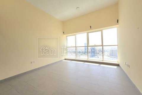 Appartement à Dubai Sports City, Dubai, 3 chambres, 238.5 m², № 77081 - photo 15