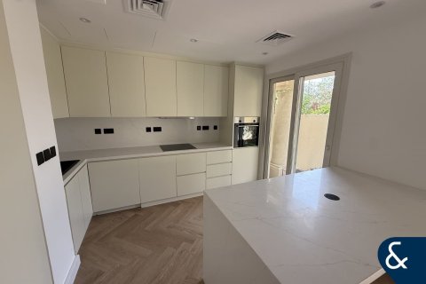 Вилла в Springs 8, The Springs, Дубай, 3 спальни, 172м², № 91386