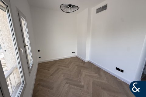 Купить виллу в Springs 8, The Springs, Дубай: 3 спальни, 172м², № 91386 - фото 10