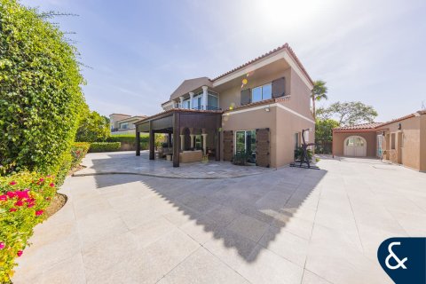 Villa in Green Community West, Green Community, Dubai 5 bedrooms, 577 sq.m. № 91378 - photo 2