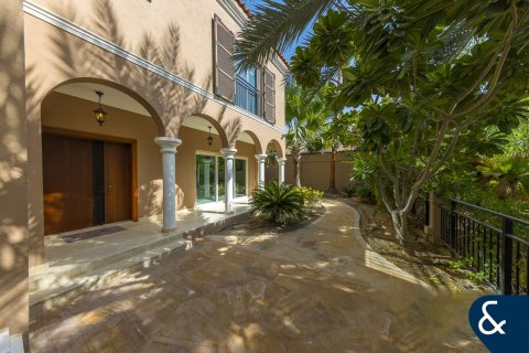 Villa in Green Community West, Green Community, Dubai 5 bedrooms, 577 sq.m. № 91378 - photo 20