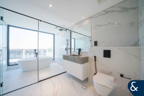 Villa in Jumeirah Luxury, Jumeirah Golf Estates, Dubai 4 bedrooms, 245 sq.m. № 98758 - photo 15