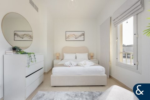 Снять в аренду виллу в Springs 10, The Springs, Дубай: 3 спальни, 301м², № 98748 - фото 11