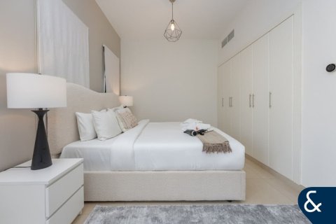 Снять в аренду виллу в Springs 10, The Springs, Дубай: 3 спальни, 301м², № 98748 - фото 10