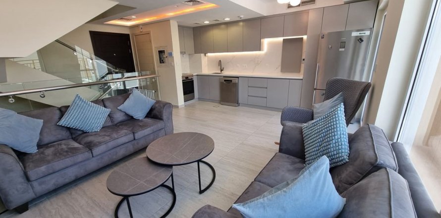 Townhouse in Dubai 3 bedrooms, 142.2 sq.m. № 94595