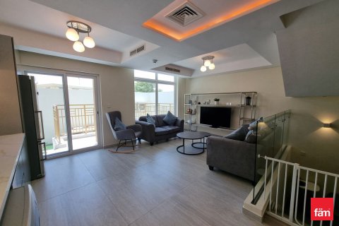 Townhouse in Dubai 3 bedrooms, 142.2 sq.m. № 94595 - photo 6